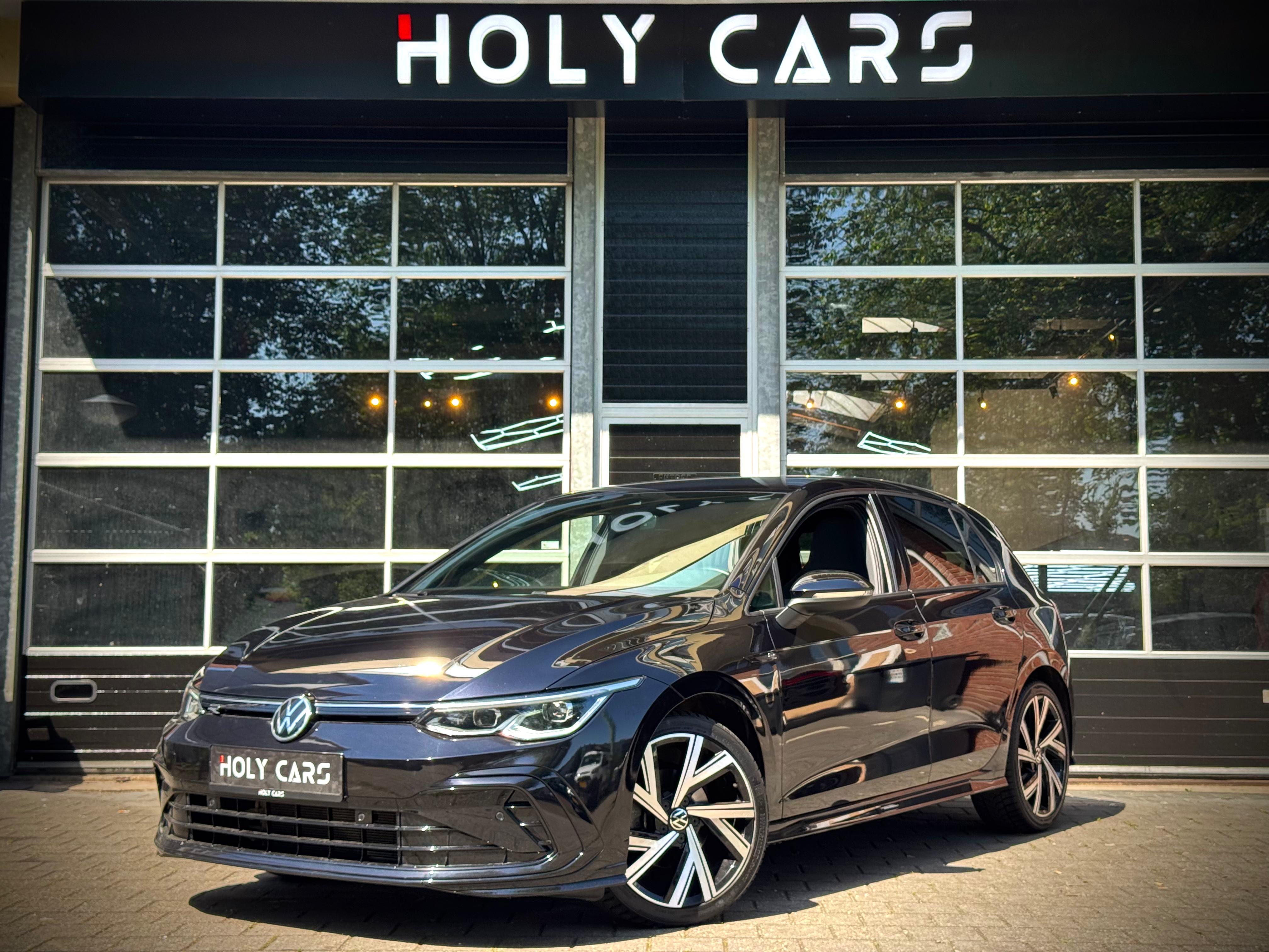 VOLKSWAGEN  GOLF 1.5 Tsi R-LINE | IQ LIGHT | CAMERA | SFEERVERLICHTING |