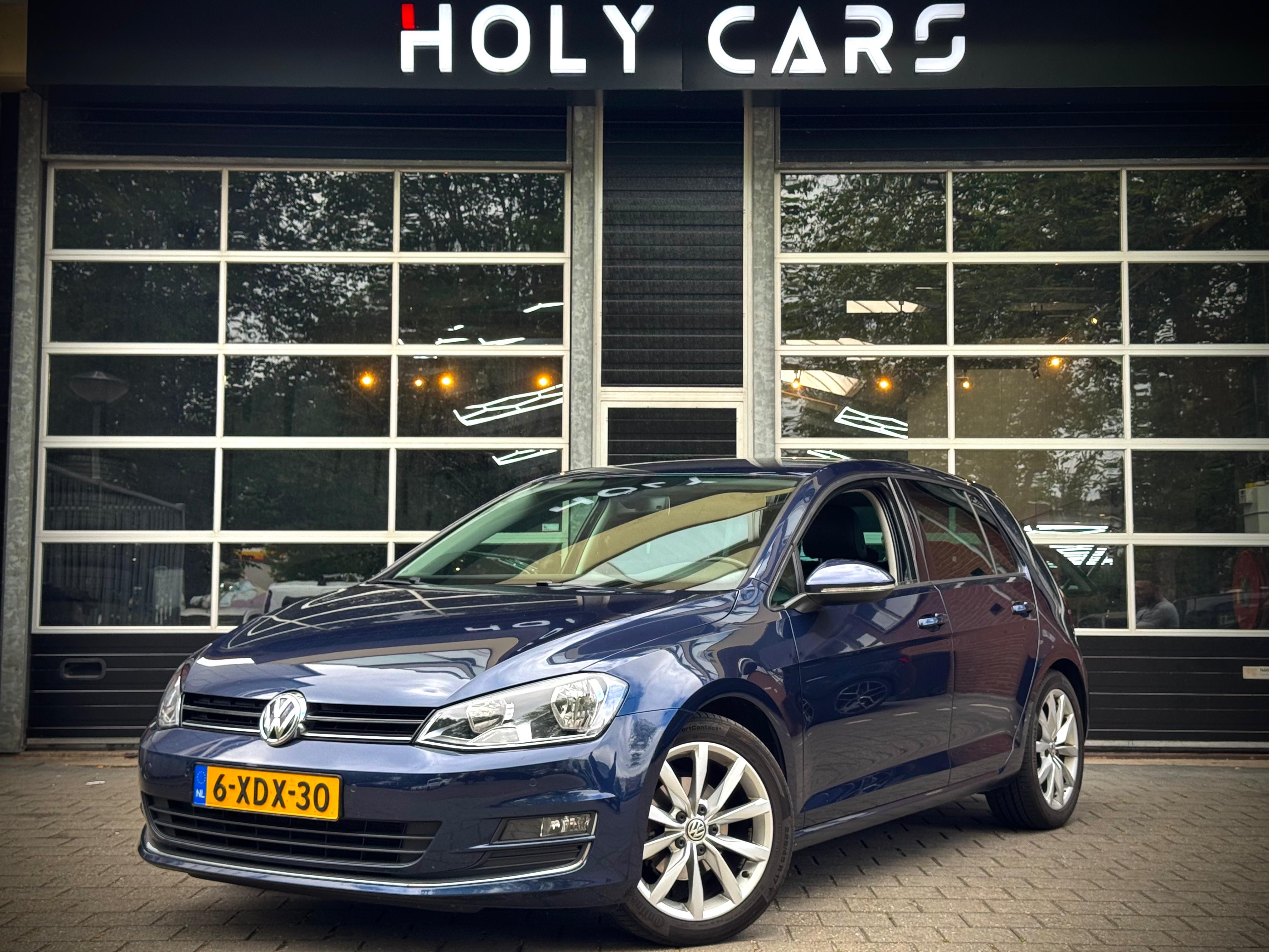  Volkswagen Golf  1.2 TSI Highline | LED | LEER | NAVI | PDC |